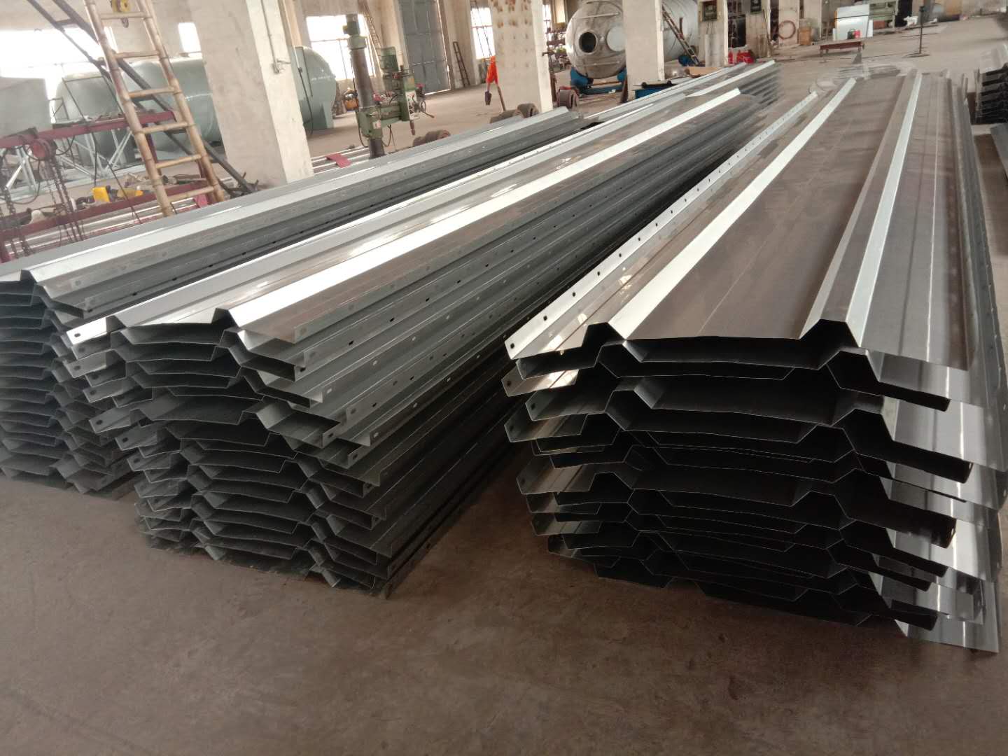 汙水（shuǐ）池不鏽鋼蓋板的主要作用與優點